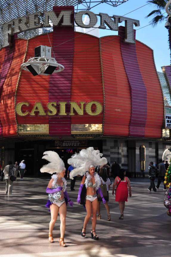 Casino na tradicional rua Fremont, em Las Vegas, em Nevada, nos Estados Unidos